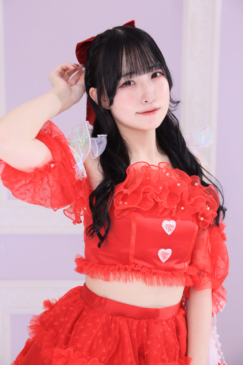 梓奈ふゆこ